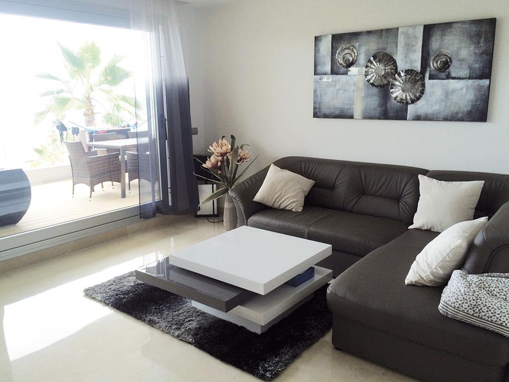 Horizon Beach Apartment エステポナ 部屋 写真