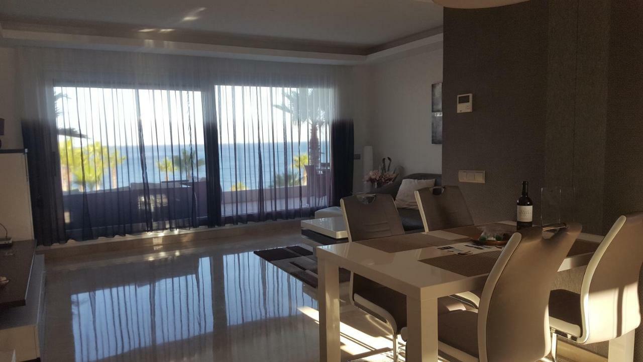 Horizon Beach Apartment エステポナ エクステリア 写真