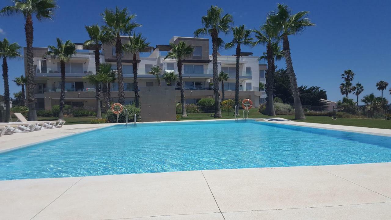 Horizon Beach Apartment エステポナ エクステリア 写真