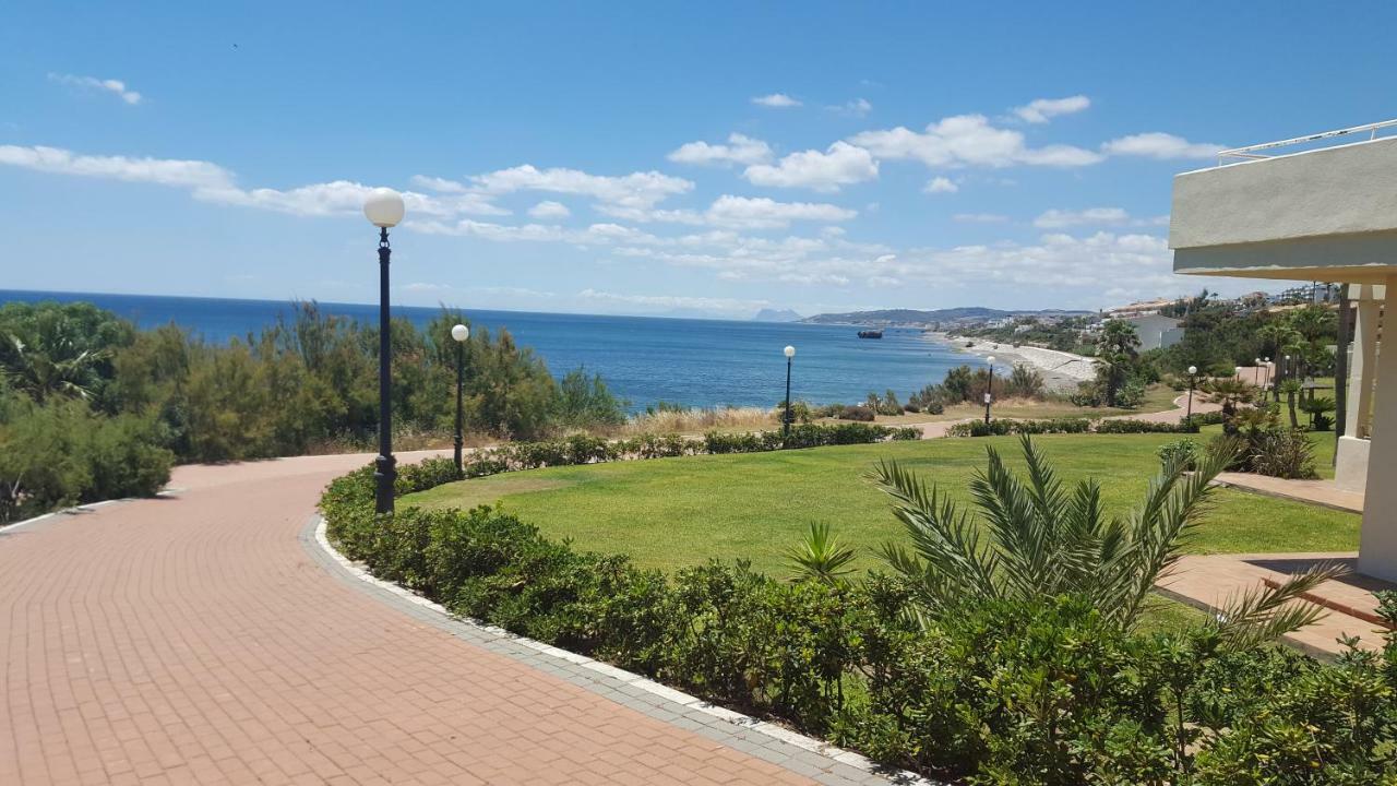 Horizon Beach Apartment エステポナ エクステリア 写真